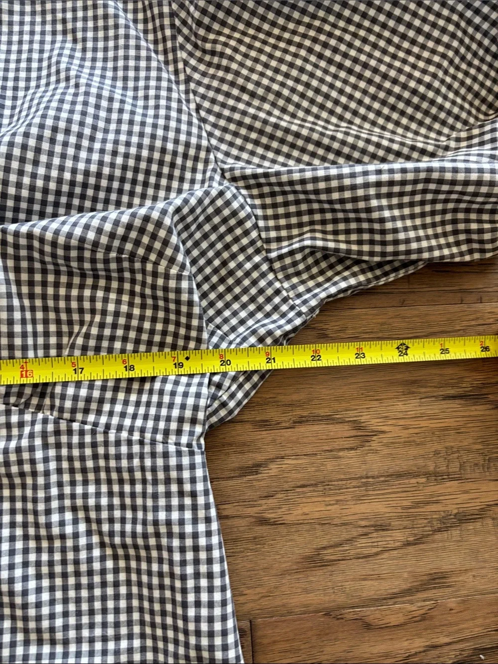 Gingham Puff-Sleeve Button-Front Women's Top